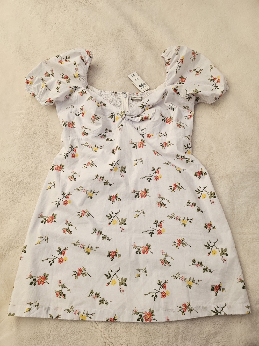 New Aberceombie & Fitch Floral Puff Sleeve Dress Size Large